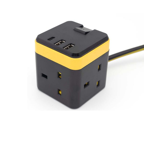 GZK03-New Design 3 Gang Socket Square BS1363 Type G Grounded Surge Protector Power Strip